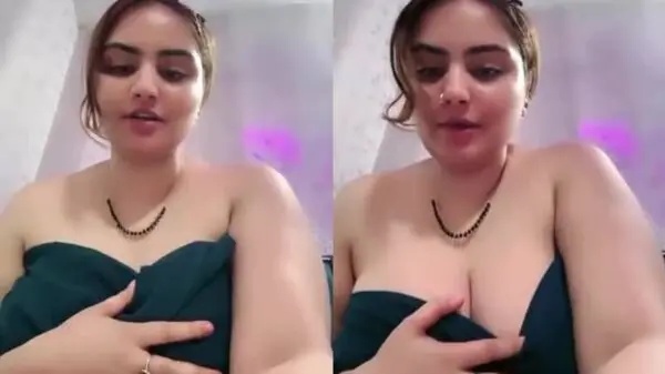 Chubby Paki XXX Babe Dirty Urdu Talk & Tease On Tango