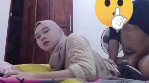 Indo Bokep Of Cute Hijab Girl Fucked And Cummed On By Brother-in-law